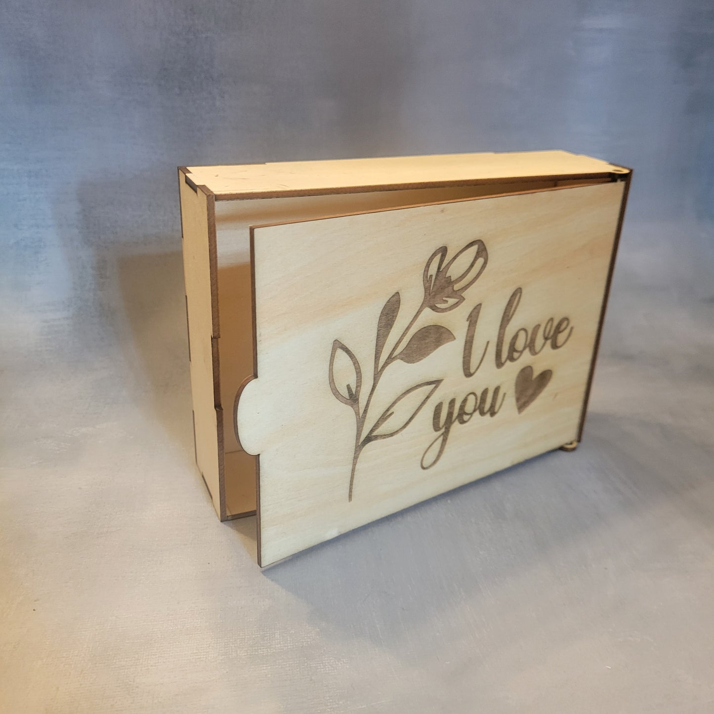 Wooden "I Love You" Keepsake Box